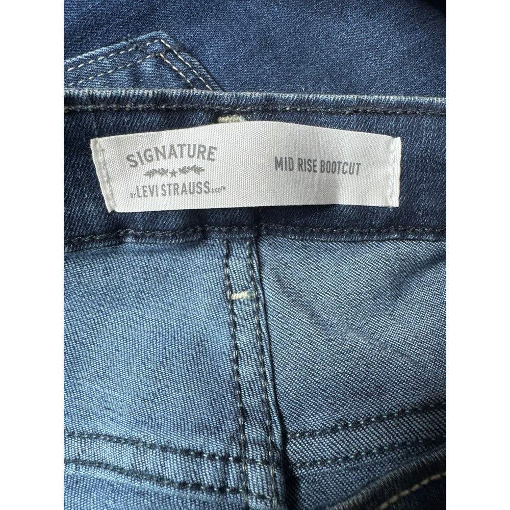 Signature by Levi Women Plus Size 24 Mid Rise‎ Bootcut Jeans Simply Stretch - Picture 7 of 9